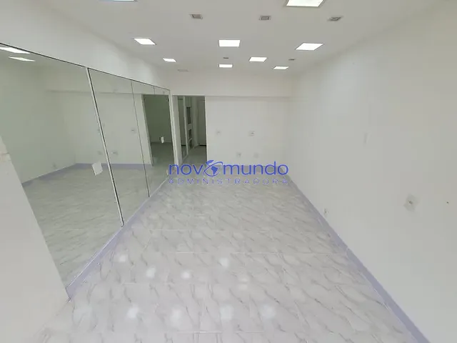 Sala com 29m², para alugar, no bairro Tijuca em Rio de Janeiro