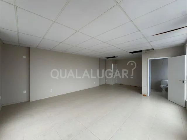 Sala para alugar, no bairro Aeroporto em Tubarão