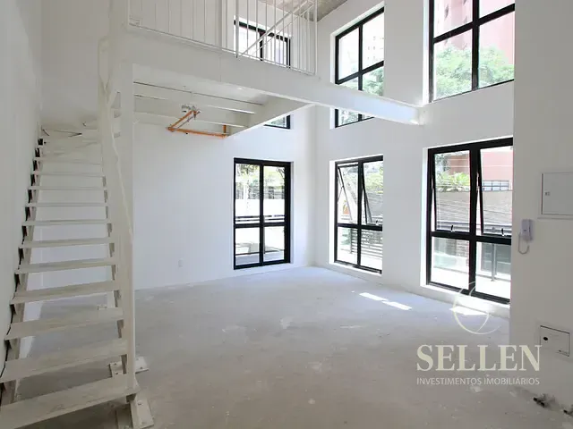 Sala com 131m², à venda, no bairro Jardim Villa Mariana em São Paulo