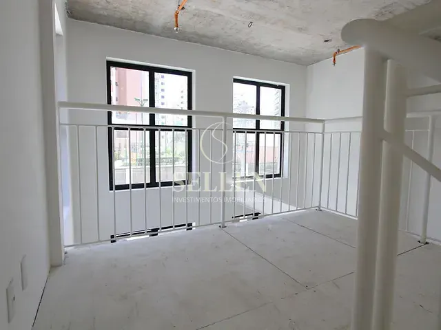 Sala com 131m², à venda, no bairro Jardim Villa Mariana em São Paulo