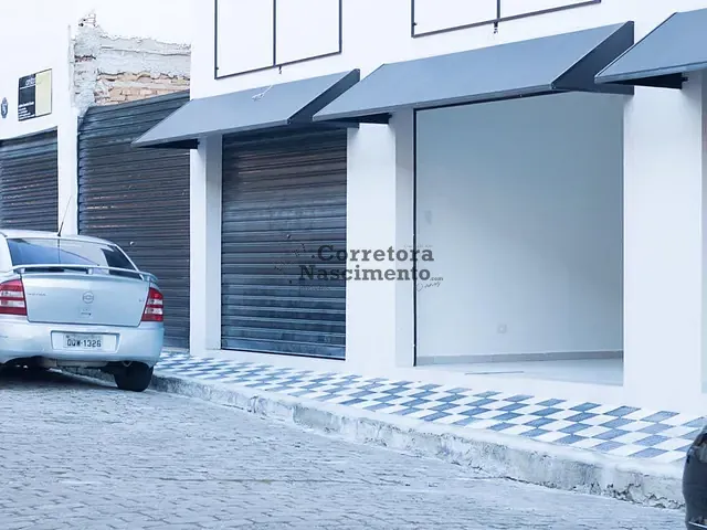 Sala com 25m², para alugar, no bairro Centro em Jacareí