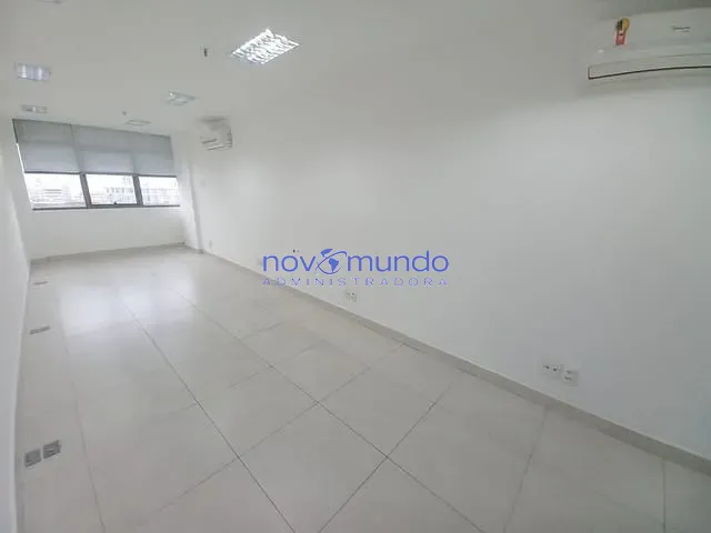 Sala com 36m², para alugar, no bairro São Cristóvão em Rio de Janeiro