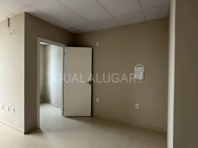 Sala para alugar, no bairro Aeroporto em Tubarão