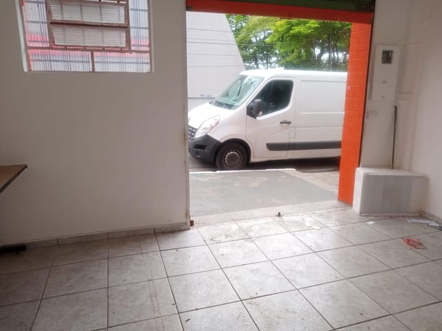 Sala com 28m², para alugar, no bairro Cambuci em São Paulo