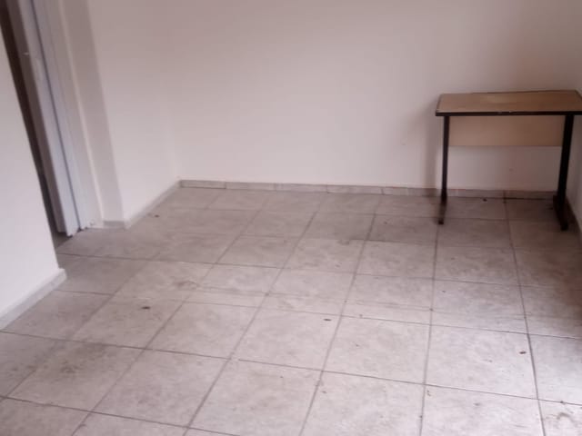 Sala com 28m², para alugar, no bairro Cambuci em São Paulo