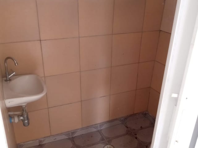 Sala com 28m², para alugar, no bairro Cambuci em São Paulo