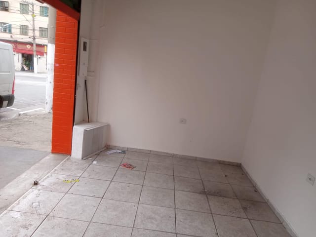 Sala com 28m², para alugar, no bairro Cambuci em São Paulo