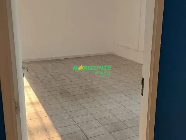 Sala com 250m², para alugar, no bairro Vila Adyana em São José dos Campos