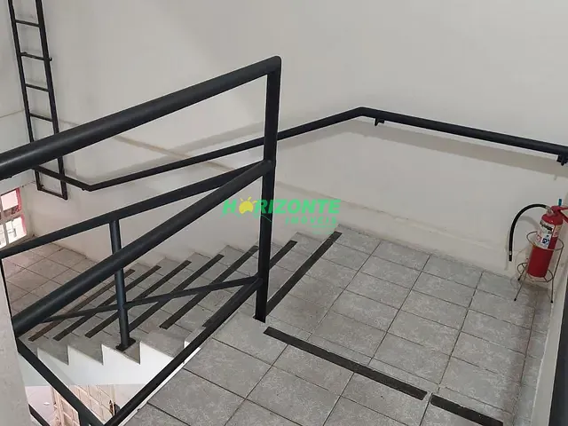 Sala com 250m², para alugar, no bairro Vila Adyana em São José dos Campos