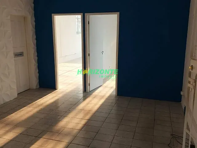 Sala com 250m², para alugar, no bairro Vila Adyana em São José dos Campos