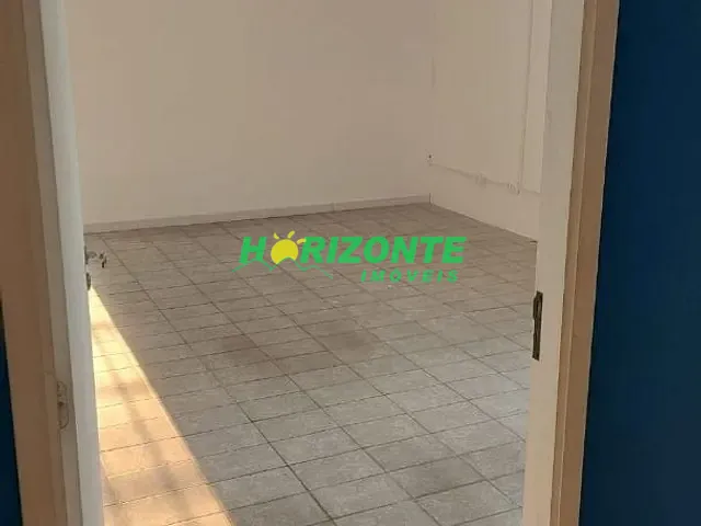 Sala com 250m², para alugar, no bairro Vila Adyana em São José dos Campos