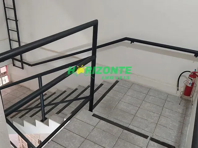 Sala com 250m², para alugar, no bairro Vila Adyana em São José dos Campos