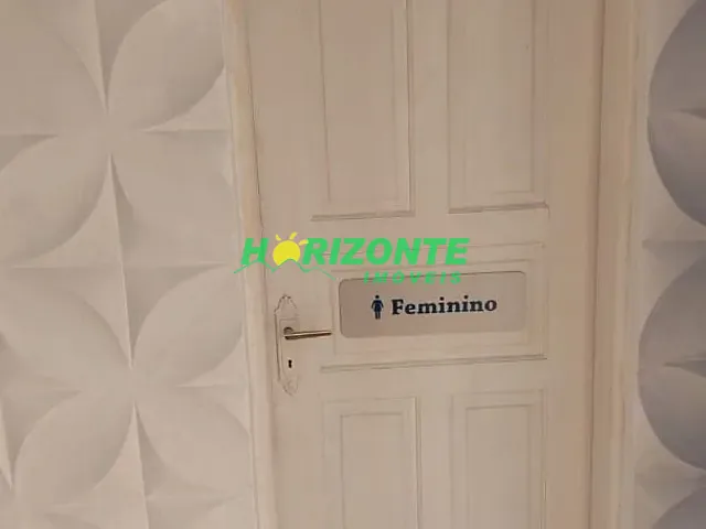 Sala com 250m², para alugar, no bairro Vila Adyana em São José dos Campos