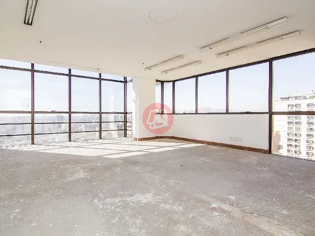 Sala para alugar, no bairro Auxiliadora em Porto Alegre