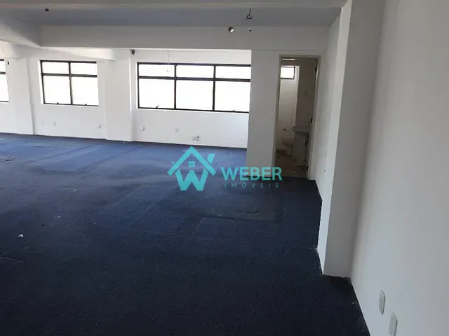 Sala com 174m², para alugar, no bairro Industrial em Novo Hamburgo