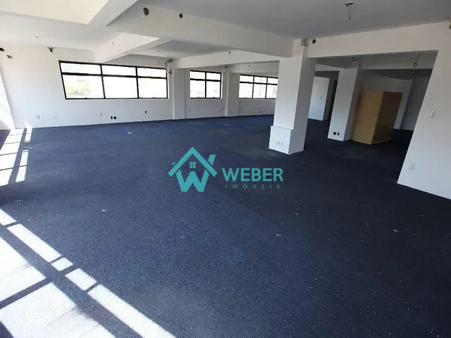 Sala com 174m², para alugar, no bairro Industrial em Novo Hamburgo