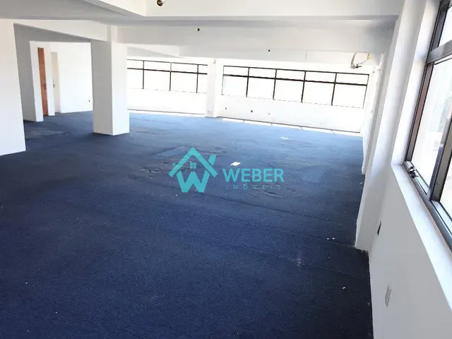 Sala com 174m², para alugar, no bairro Industrial em Novo Hamburgo