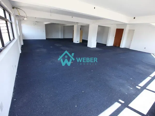 Sala com 174m², para alugar, no bairro Industrial em Novo Hamburgo