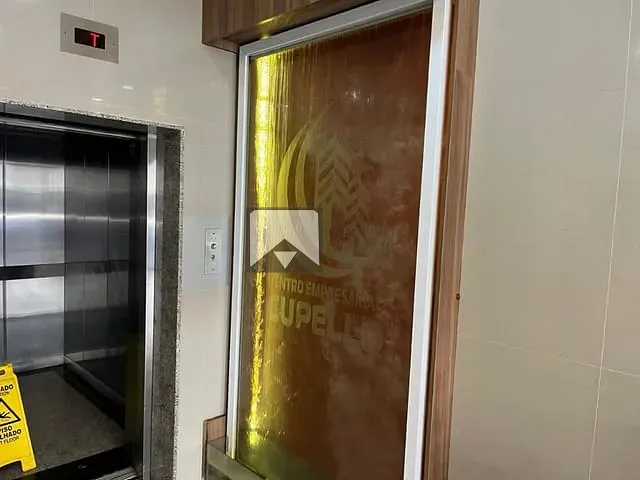 Sala com 50m², à venda, no bairro Centro em Niterói