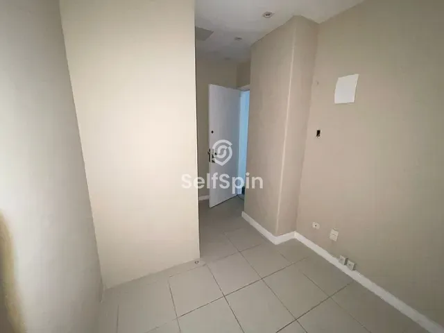 Sala para alugar, no bairro Centro em Niterói