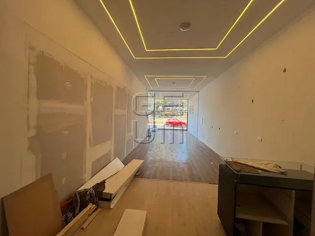 Sala para alugar, no bairro Centro em Londrina