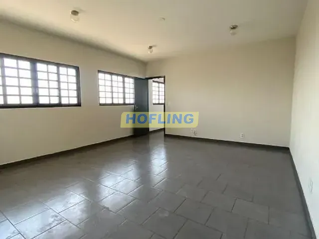 Sala com 25m², para alugar, no bairro Jardim Santa Maria em Rio Claro