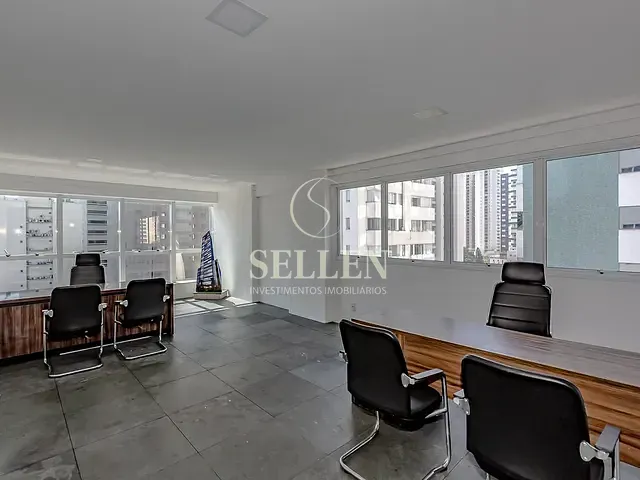 Sala à venda, no bairro Pioneiros em Balneário Camboriú