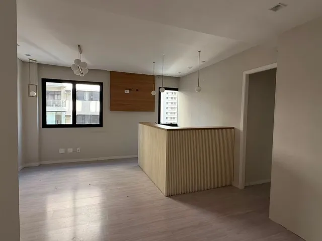 Sala para alugar, no bairro Alphaville Centro Industrial e Empresarial/Alphaville. em Barueri