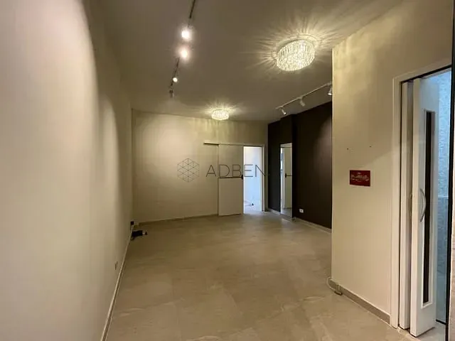 Sala à venda, no bairro República em São Paulo