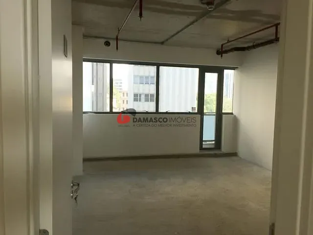 Sala para alugar, no bairro Jardim Paulista em São Paulo