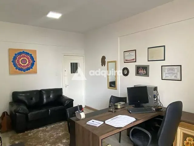 Sala com 17m², à venda, no bairro Centro em Ponta Grossa