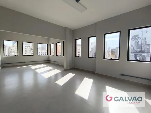 Sala para alugar, no bairro Centro em Curitiba