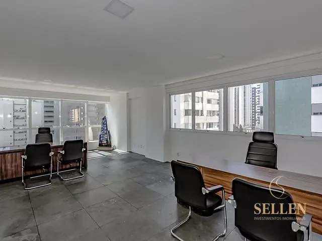 Sala para alugar, no bairro Pioneiros em Balneário Camboriú