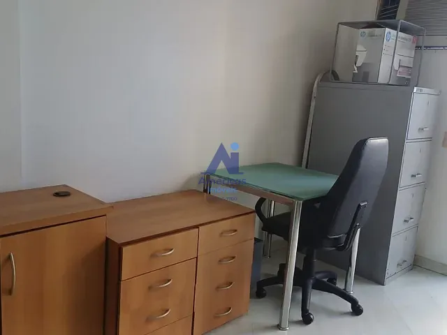 Sala à venda ou para alugar, no bairro Recreio dos Bandeirantes em Rio de Janeiro