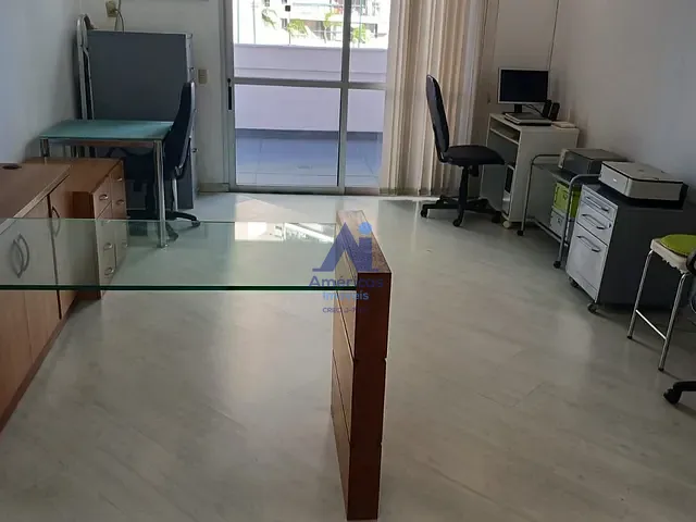 Sala à venda ou para alugar, no bairro Recreio dos Bandeirantes em Rio de Janeiro