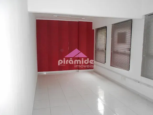 Sala com 34m², à venda, no bairro Centro em São José dos Campos