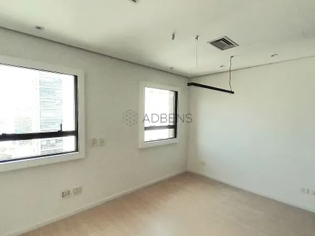 Conjunto comercial à venda ou para alugar, no bairro Jardim Paulista em São Paulo