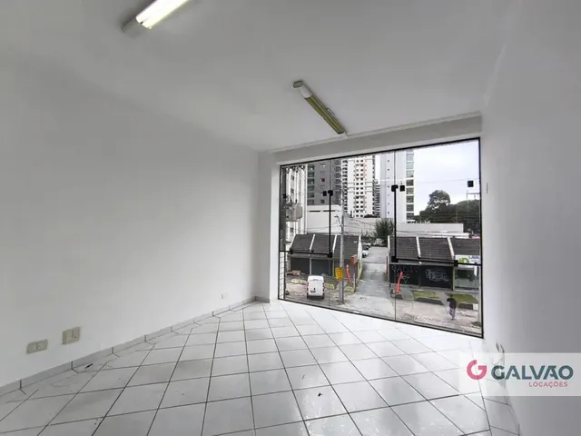 Sala para alugar, no bairro Cabral em Curitiba