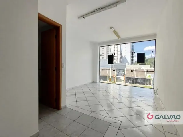 Sala para alugar, no bairro Cabral em Curitiba