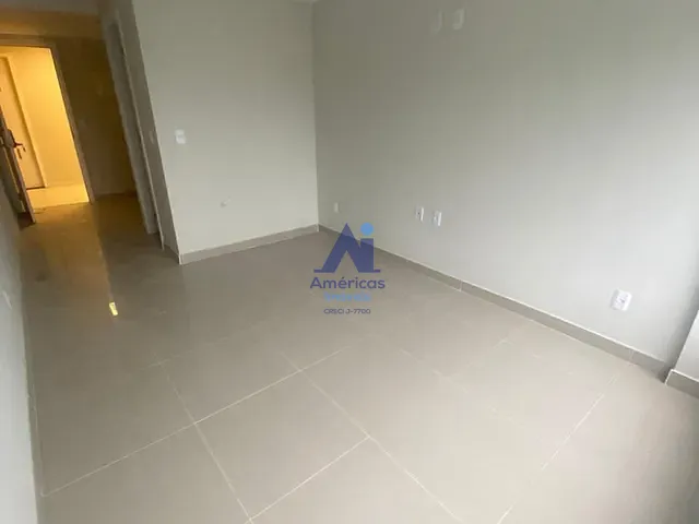Sala à venda, no bairro Recreio dos Bandeirantes em Rio de Janeiro