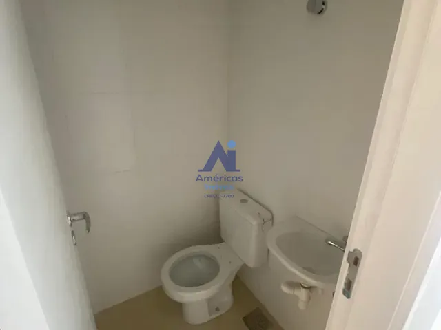 Sala à venda, no bairro Recreio dos Bandeirantes em Rio de Janeiro