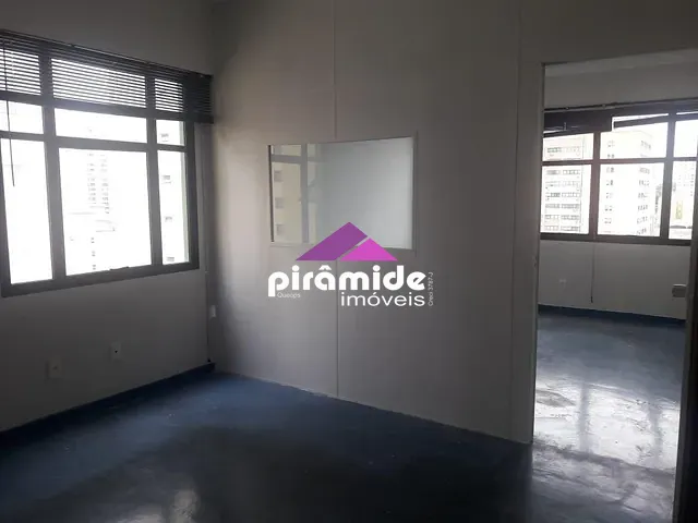 Sala com 40m², à venda ou para alugar, no bairro Jardim Satélite em São José dos Campos