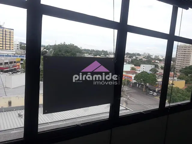 Sala com 40m², à venda ou para alugar, no bairro Jardim Satélite em São José dos Campos