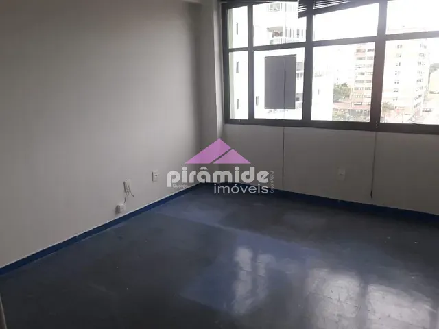 Sala com 40m², à venda ou para alugar, no bairro Jardim Satélite em São José dos Campos