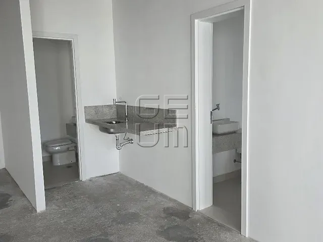 Sala para alugar, no bairro Gleba Fazenda Palhano em Londrina
