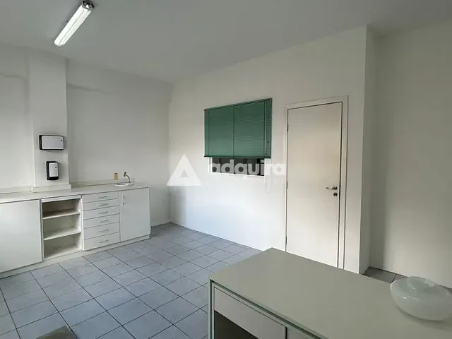 Sala para alugar, no bairro Centro em Ponta Grossa