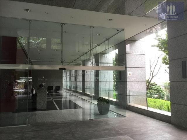 Sala com 560m², para alugar, no bairro Cerqueira César em São Paulo