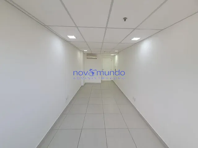 Sala com 23m², para alugar, no bairro Tijuca em Rio de Janeiro