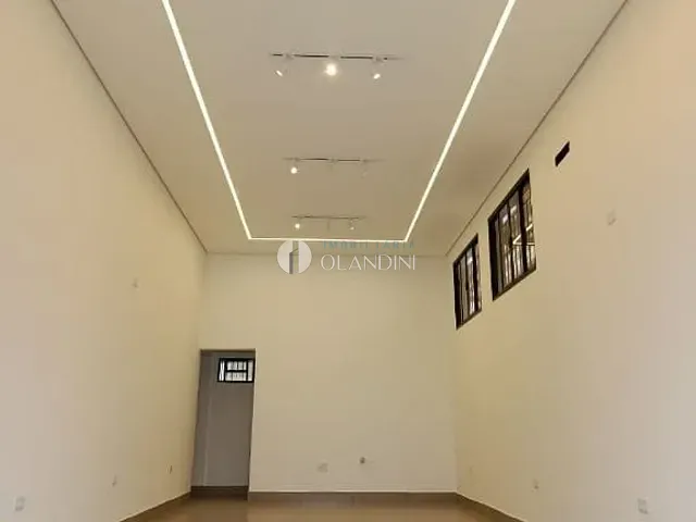 Sala com 303m², para alugar, no bairro Parque Nosso Lar em Artur Nogueira
