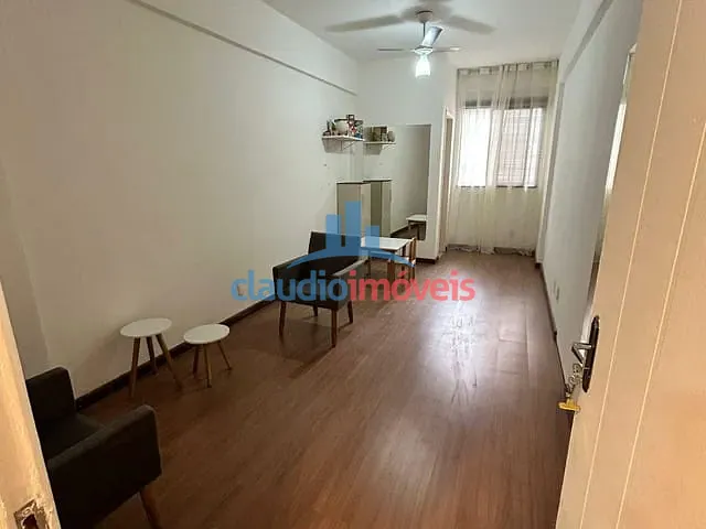Sala à venda, no bairro Centro em Barra Mansa